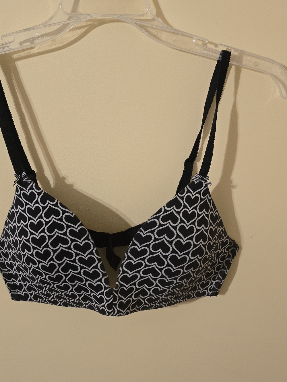 Victoria's Secret Black and White Heart Print Bra